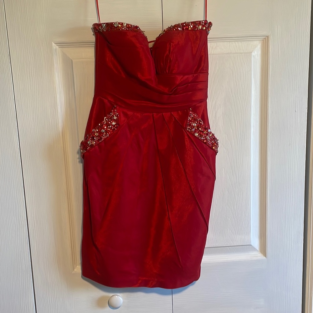 Red Strapless Prom Dress With Pockets